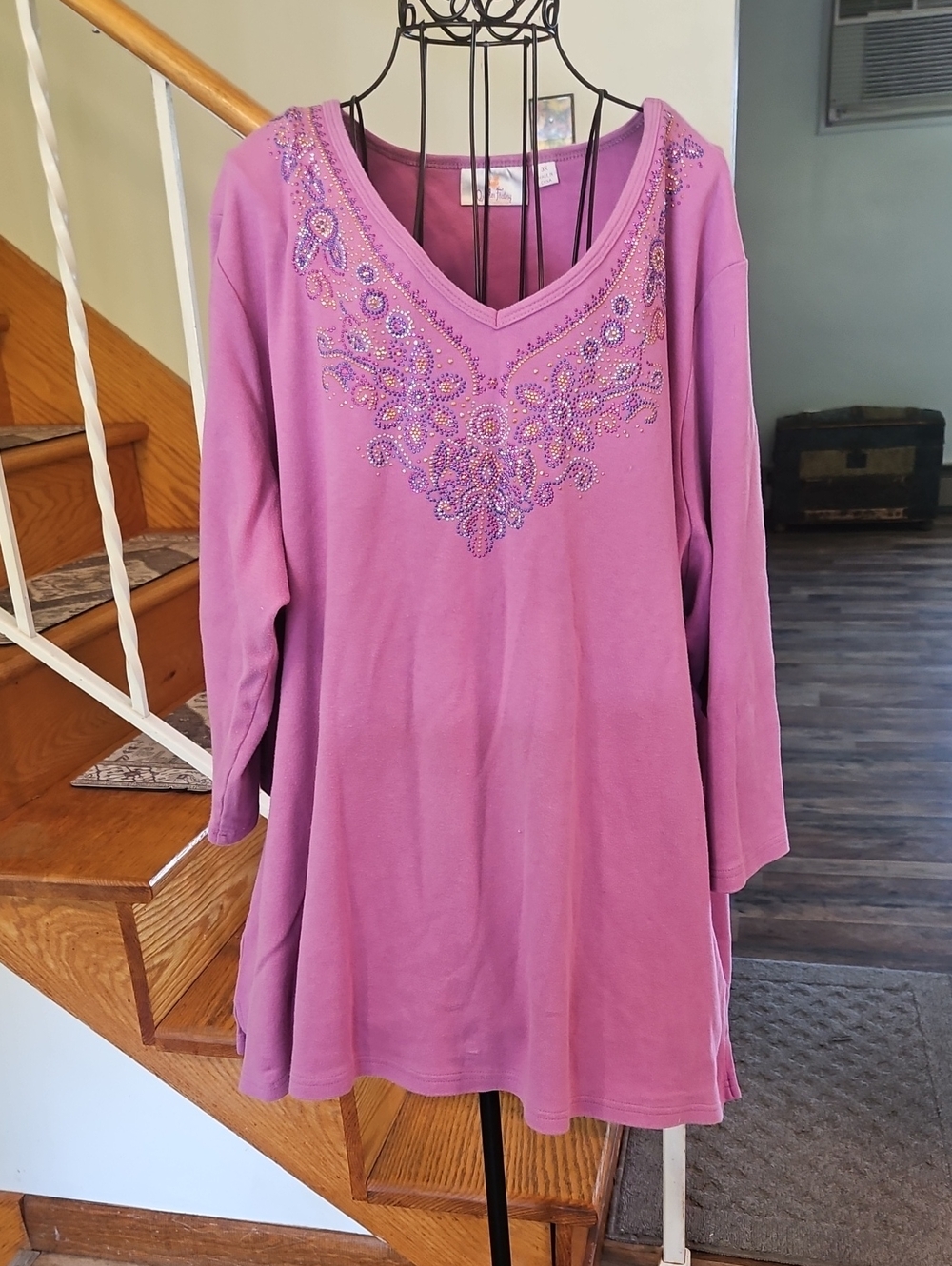 👚Quacker Factory Purple Knit V Neck Top